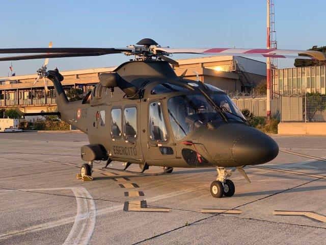 UH-169B-photo-Esercito-Italiano-5-002