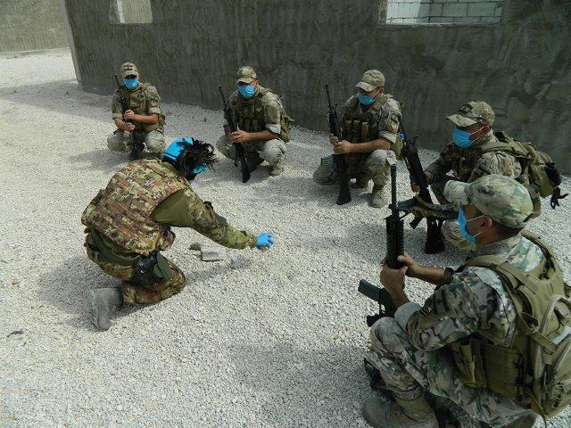 ''MOUT'' (Military Operations in Urban Terrain) (5) (002)