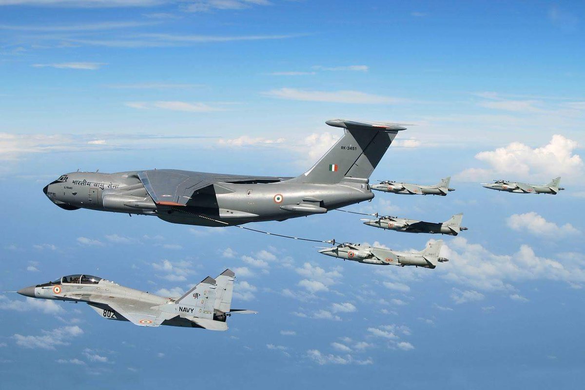 2_Il-78MKI_Indian_Defence-003