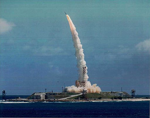 Sprint missile maneuvering after launch