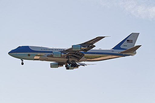 Air Force One - Boeing VC-25 - 29000 (48611351236)