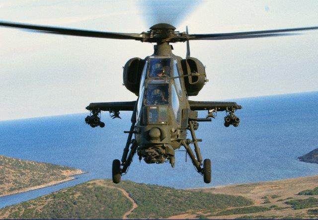 Foto 4 Elicottero AH-129 (002)