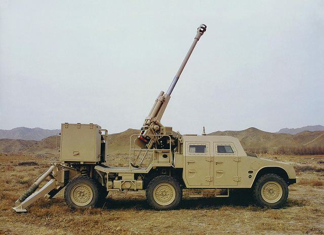SH5_wheeled_self-propelled_howitzer_105mm_China_Chinese_defence_industry_military_technology_640_002
