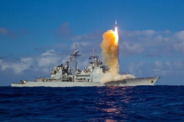 USS-Lake-Erie