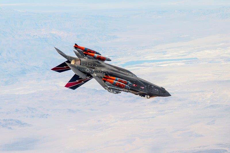 4. F-35A External JDAMs Test