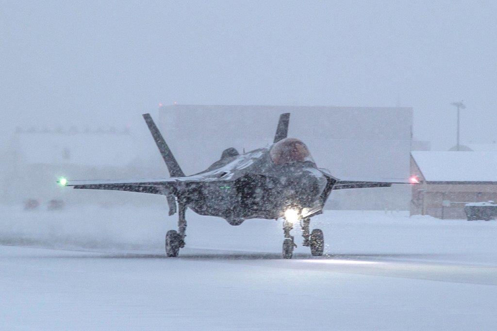 Icy RunwayTest Eielson