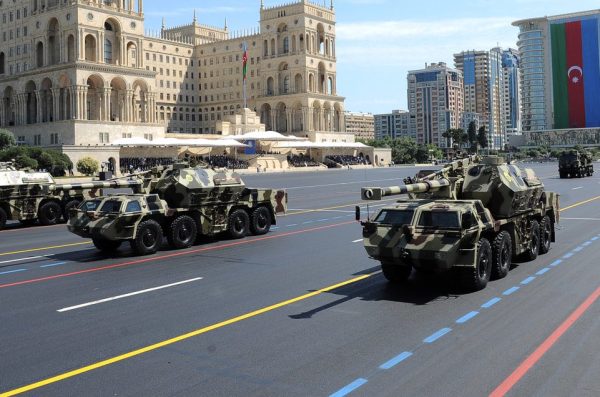 azerbaijan-dana-155mm-self-propelled-howitzer-c-june-2018-e1530297094328