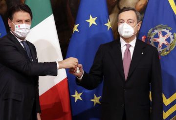epa09008895 Italian outgoing premier Giuseppe Conte (L) hands over the cabinet minister bell to new Premier Mario Draghi (R) during the handover ceremony at Chigi Palace, the premier's office, in Rome, Italy, 13 February 2021. Former European Central Bank (ECB) chief Mario Draghi has been sworn in on the day as Italy's prime minister after he put together a government securing broad support across political parties following the previous coalition's collapse. EPA/ANDREW MEDICHINI / POOL