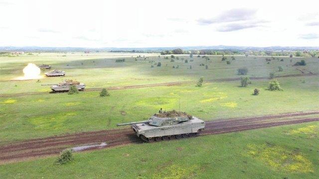 2. Plotone carri C1 Ariete del 4 reggimento carri durante l'attività a fuoco.jpg_ (002)