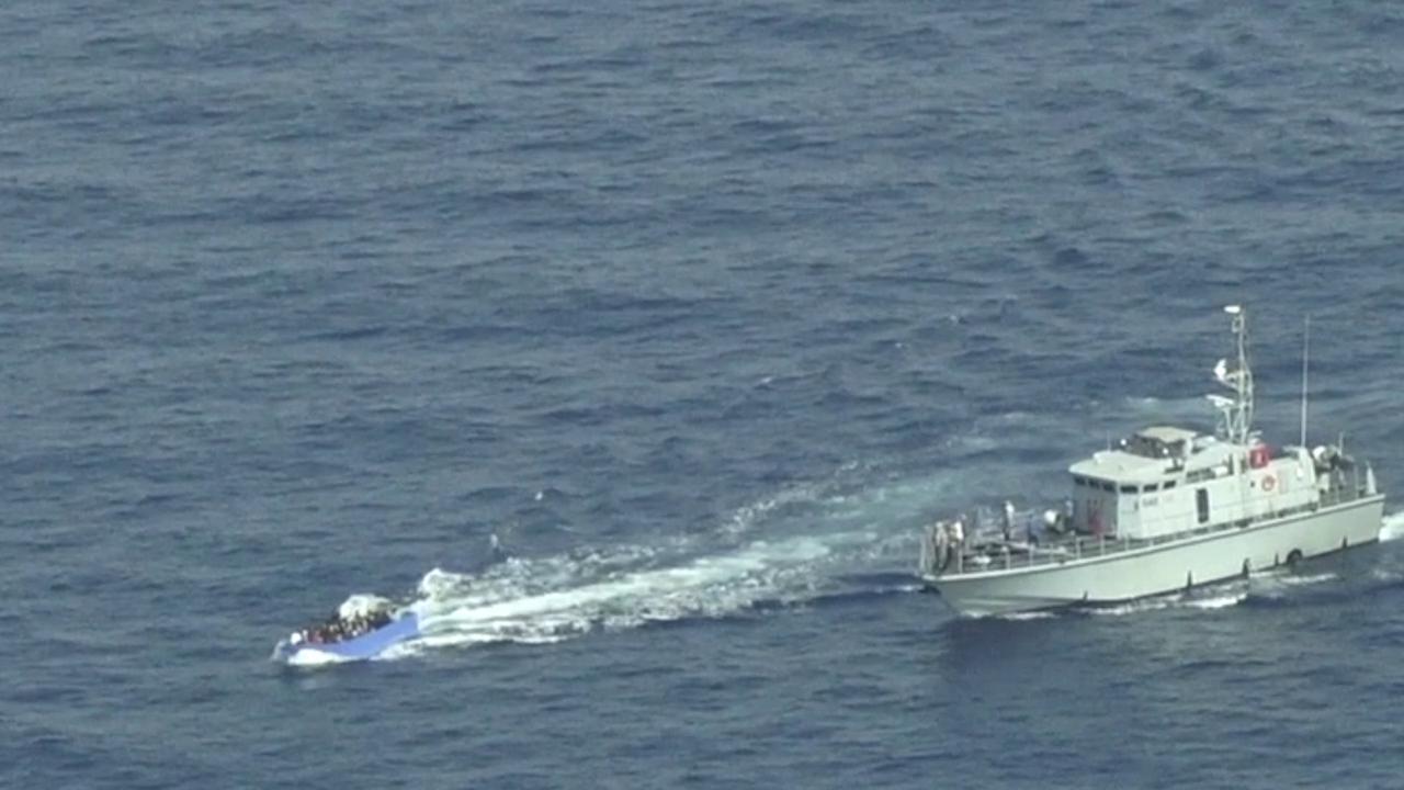 779698-thumb-full-720-010721_okguardia_costiera_libica